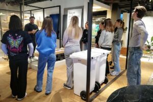 Studierende im BrandRetail Space